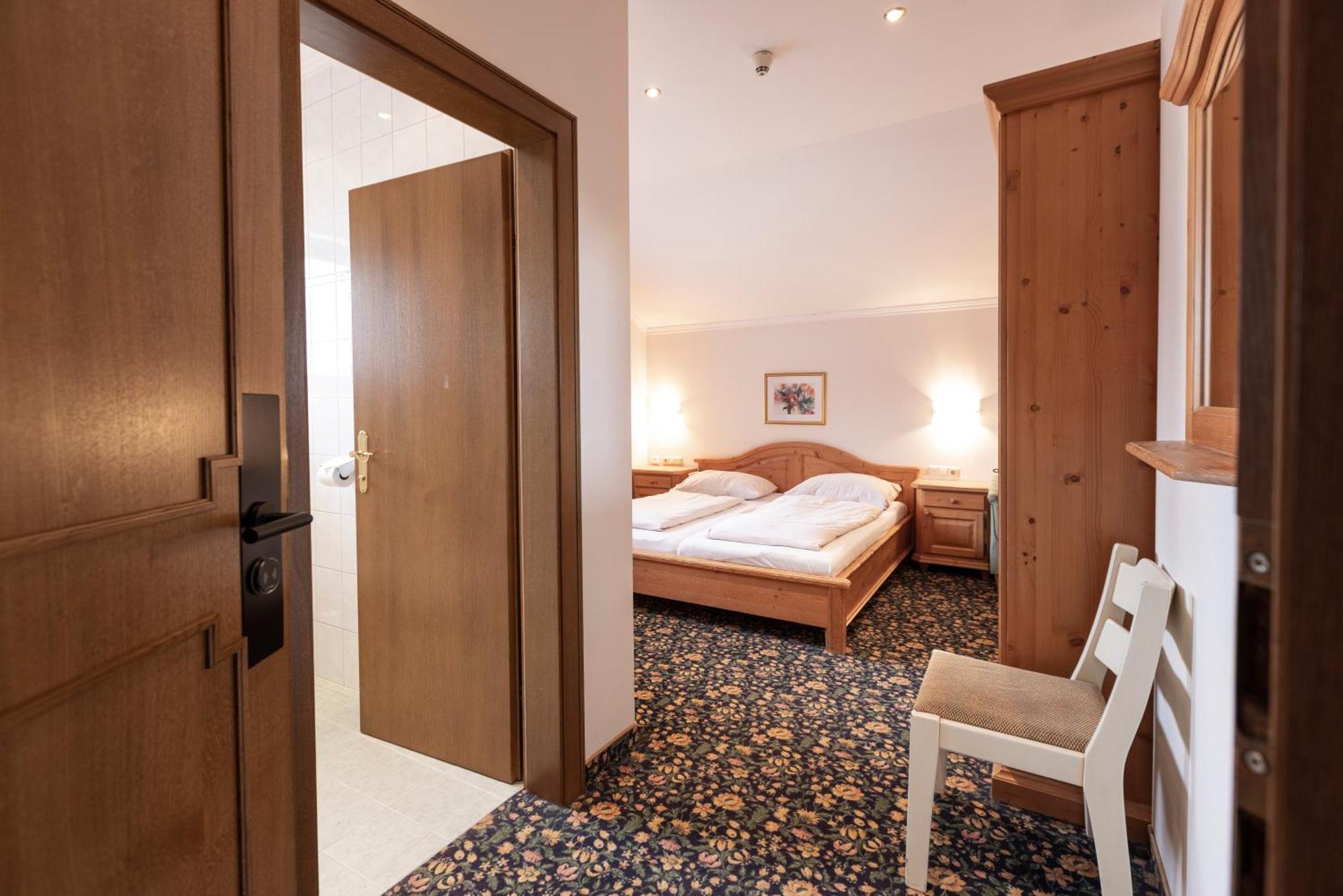 Heart Hotel Nordstern Mayrhofen Exterior photo