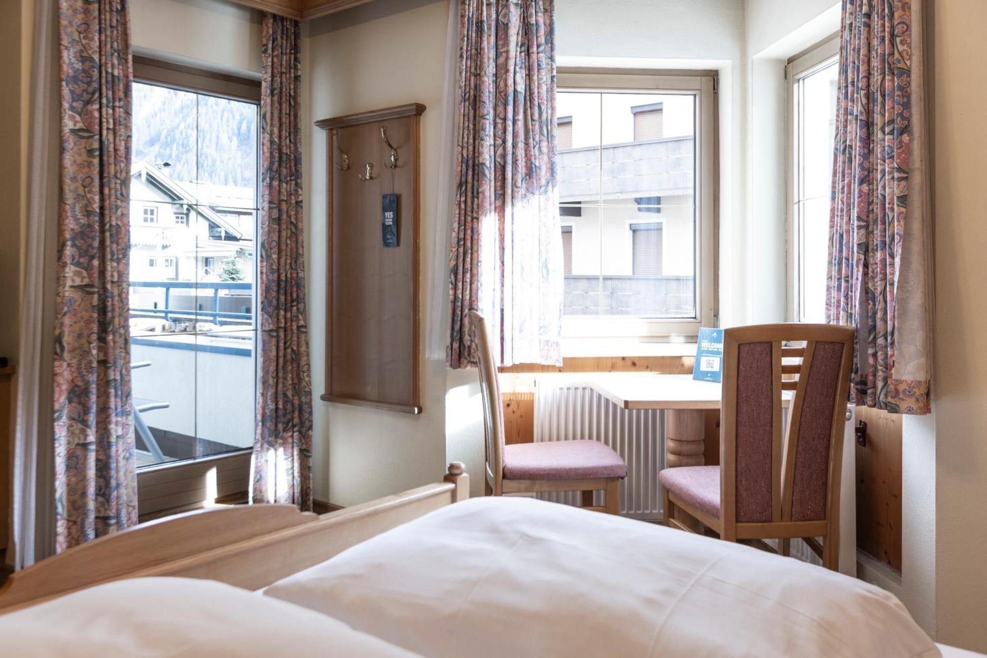 Heart Hotel Nordstern Mayrhofen Exterior photo